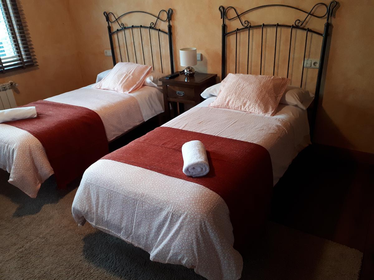 Pension Vilanova Sigueiro Buitenkant foto